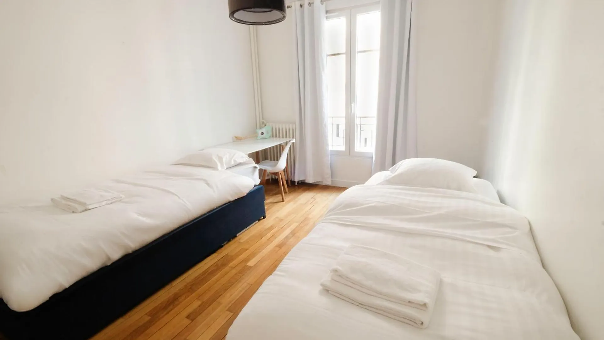 Le Dantzig - Paris Expo, Metro Convention Apartment